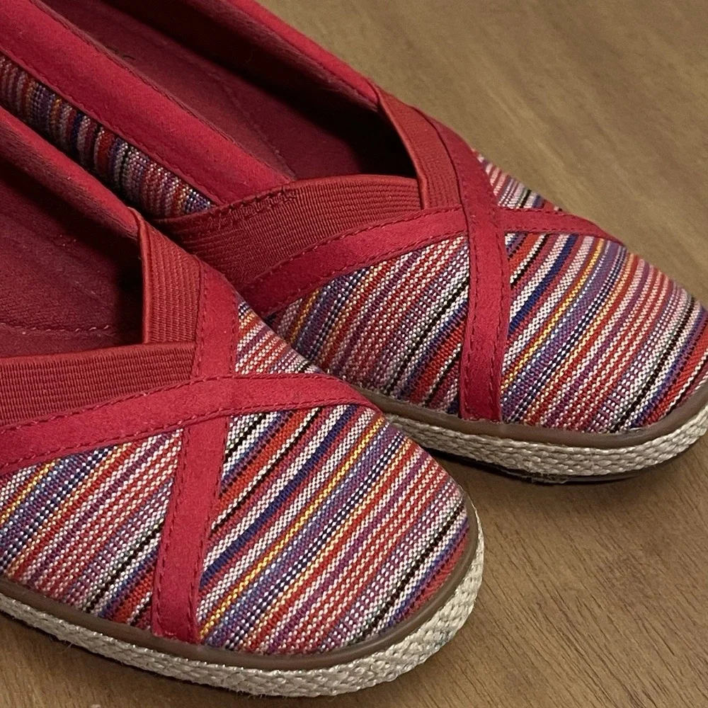 Grasshoppers Ortholite Misty Striped Wedge Shoes Slip On Red Comfort Shoe‎ Sz 6N